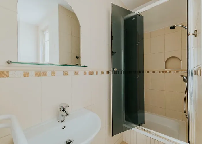 Morska ホームステイ カルビア